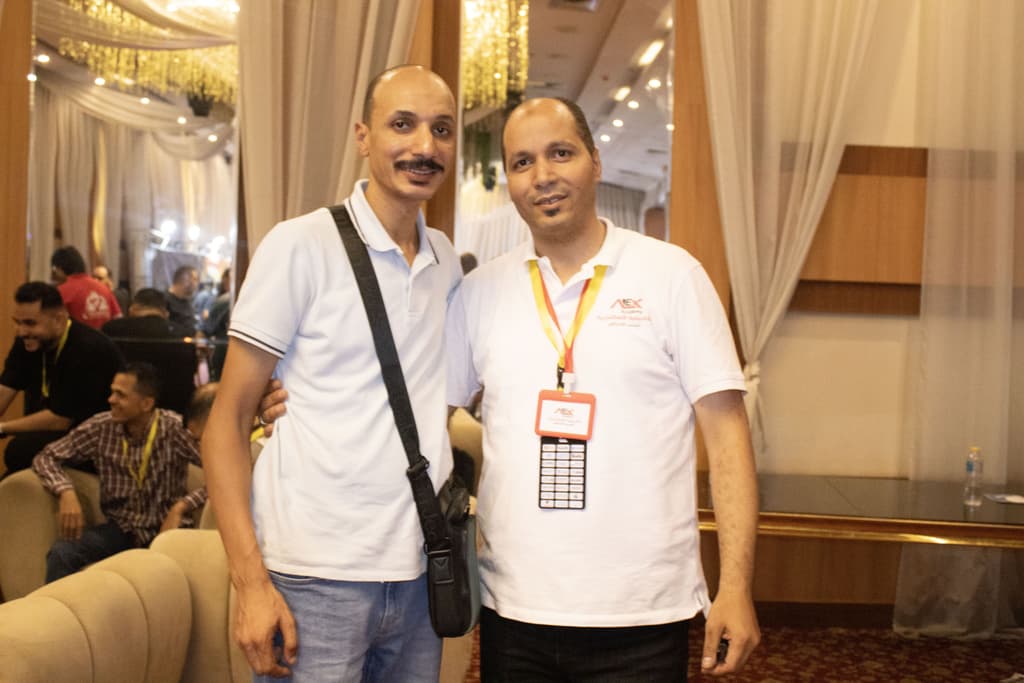 المؤتمر 10