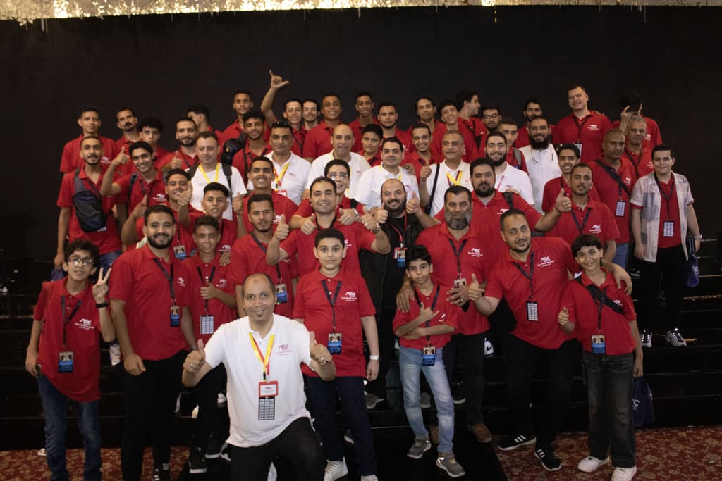 المؤتمر 8
